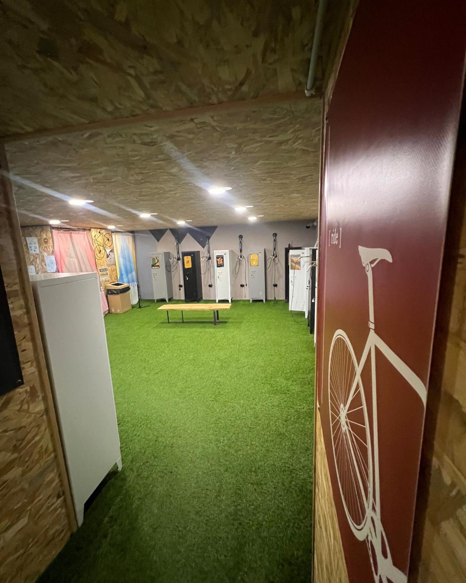 L'Argalyde Esprit Pyrenees Wellness & Cycling Apartment Ayzac-Ost Екстериор снимка
